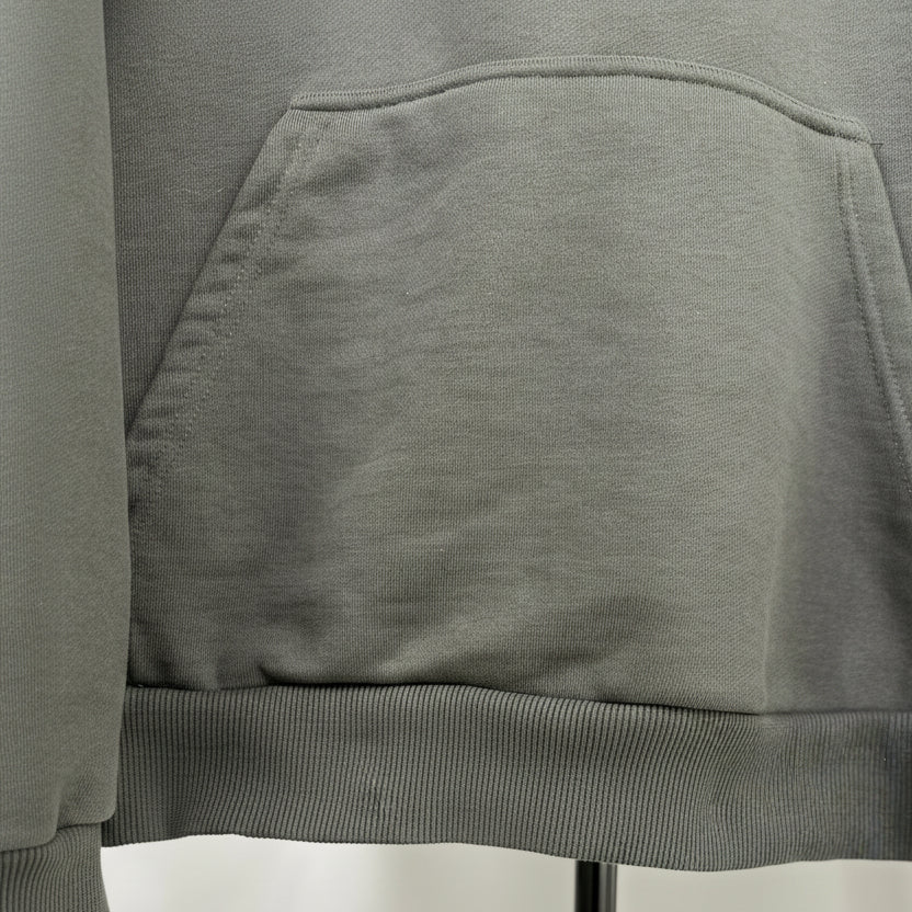 Heavyweight French Terry Hoodie – Minimalist Classic Fit